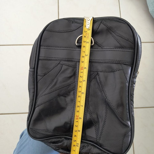 Travel bag like new, black, synthetic leather with extra strap