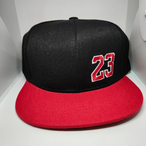 Snapback Chicago Bulls Michael Jordan 23 cap like new black red