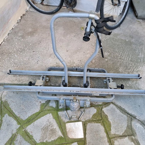 Unitec bike rack for 2 bikes, foldable towbar mount