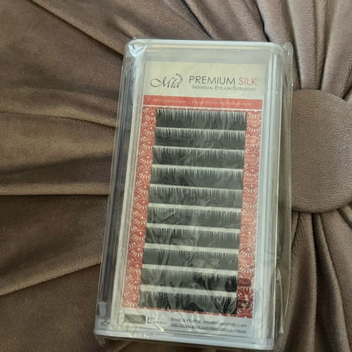 Premium Silk eyelashes like new