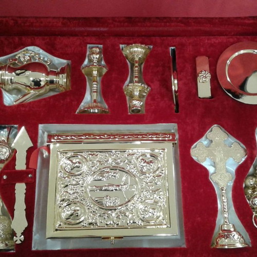 Priestly case for transporting vessels for Divine Liturgy new, gilded