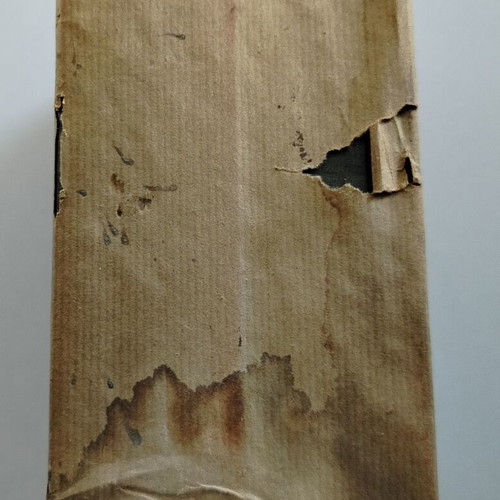 Sealed box with powder used, early 20th century