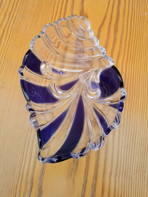 Crystal bowl used