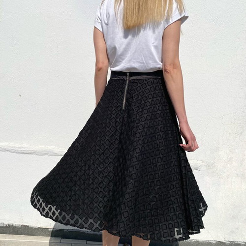 Inverso midi skirt like new, A-line, size M, black