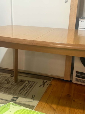 Kitchen table new, unused