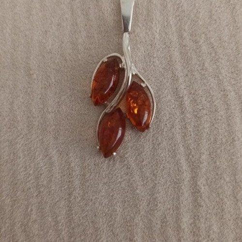 Jewelry set with amber and 925 silver, slightly used, cognac color