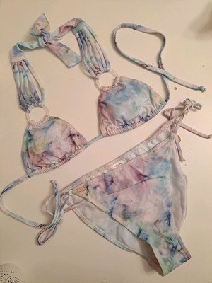 Swimsuit with padding new, size small, multicolor