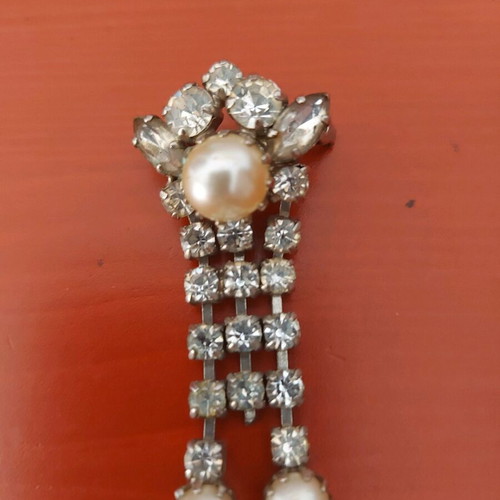 Vintage pin like new, silver