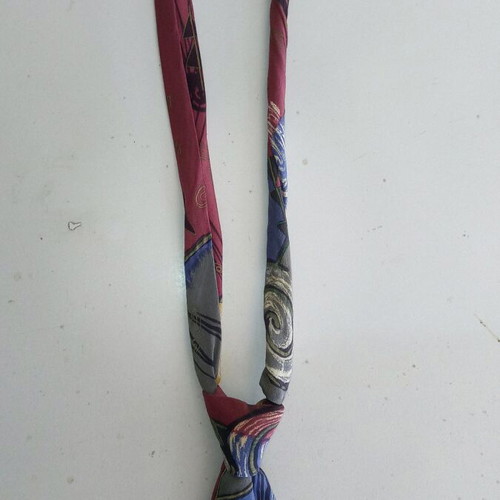 Vintage Italian silk tie like new, multicolored