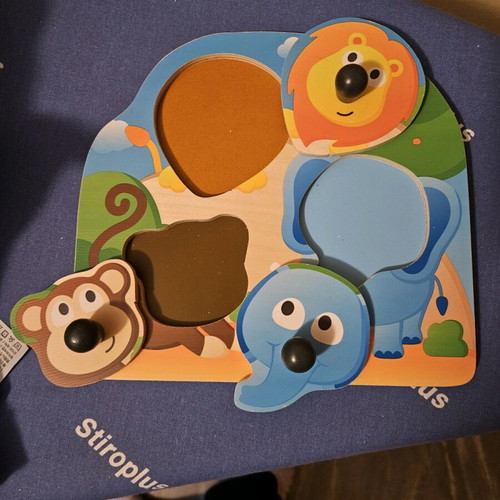 Hape wooden puzzle with animals like new