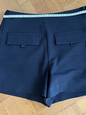 Zara Trafaluc shorts XS black used