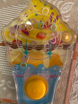 Water game shaped like ice cream new