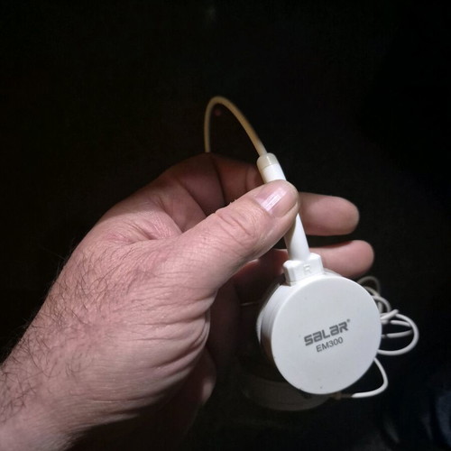 Salar EM300 headphones used, wired, white