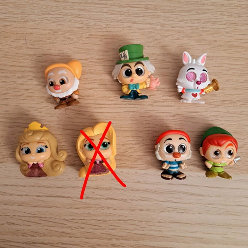 Doorables figures pack of 6 like new