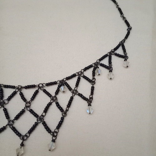 Vintage choker used, net-shaped with black glass seed beads