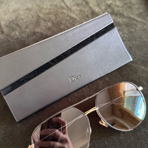 Christian Dior women sunglasses new, silver metal frame, black lens