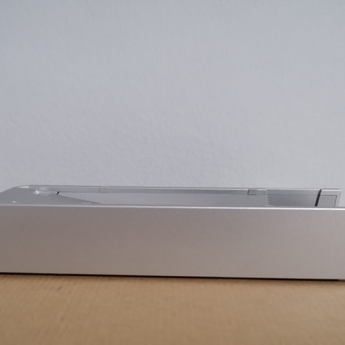 Nintendo Wii vertical stand without circular plastic base