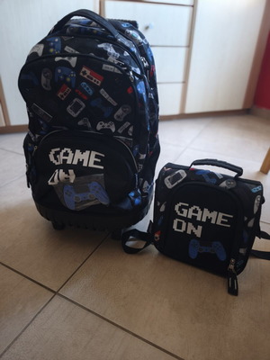 Goomby school trolley backpack with lunch bag