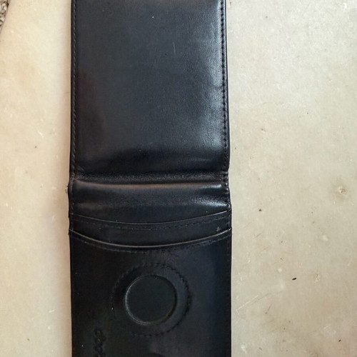 Men's wallet like new, excellent condition