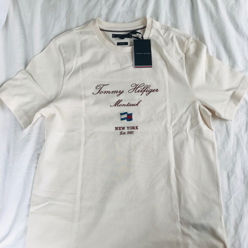 Tommy Hilfiger T-Shirt new, regular fit, beige, size M