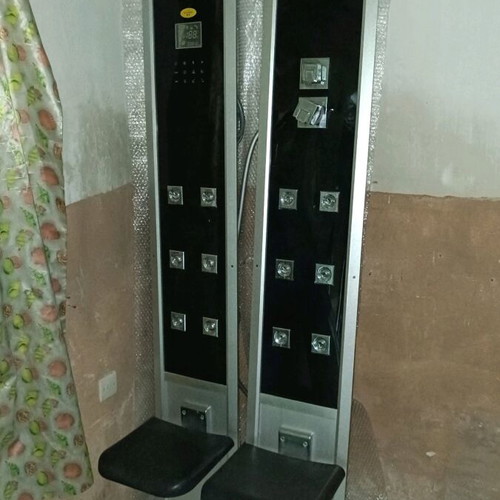 Ravenna shower cabin for two with hydromassage like new