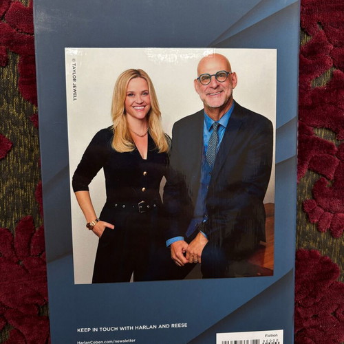 Gone Before Goodbye book like new, Reese Witherspoon - Harlan Coben