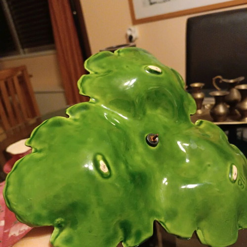 Vintage glass fondant dish with three leaves, like new, green
