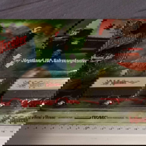 Φορτηγό αντίκα διαφημιστικό μπύρας καινούργιο, κατάλληλο για μακέτες