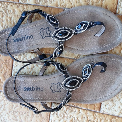 Sabino leather sandals used size 40 with black stones