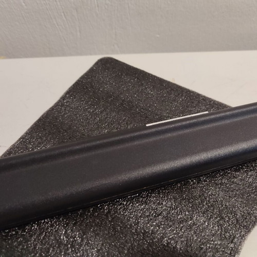 Laptop battery UM09B31 used, unknown functionality