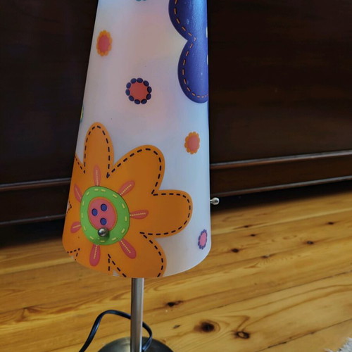 Table lamp lighting like new
