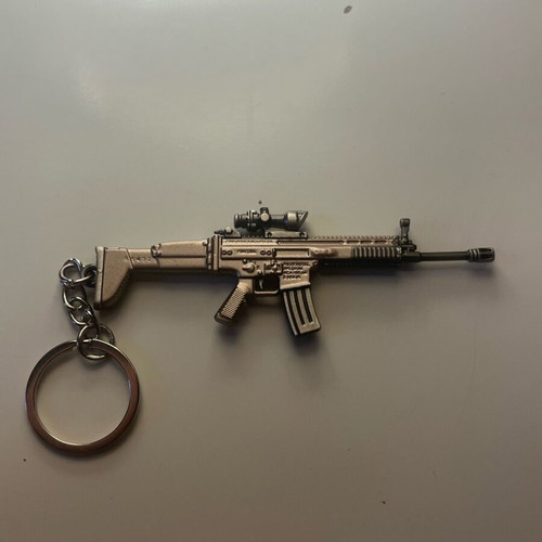 PUBG Miniature Gun Keychain Tactical Scar-L new, beige silver