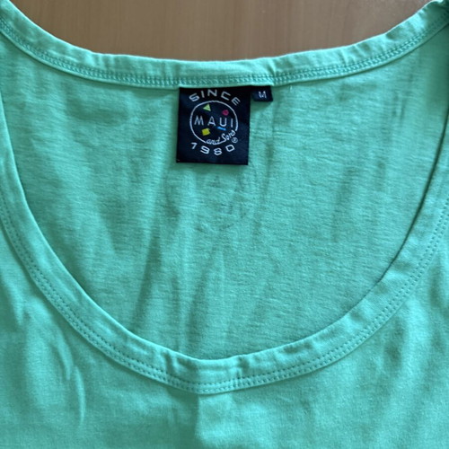 Maui & Sons sleeveless beach T-shirt like new, green, size M