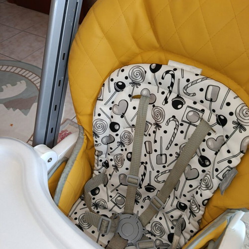 Lorelli Party high chair, lemon curry leather