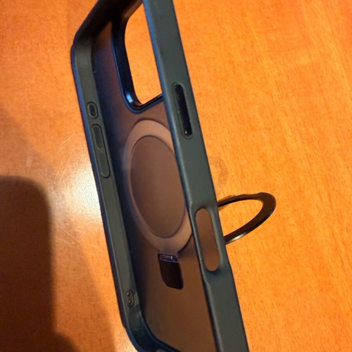 iPhone 16 Pro cases used, pack of 3 pieces