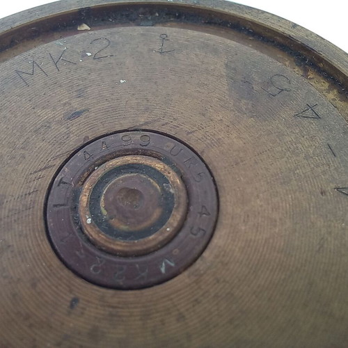 Navy shell casing 1945 used, bronze antique