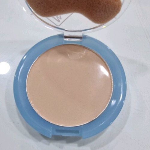 Manhattan Clearface Compact Powder n70 new