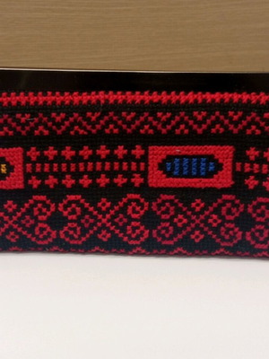Vintage red wallet with knitted cover new
