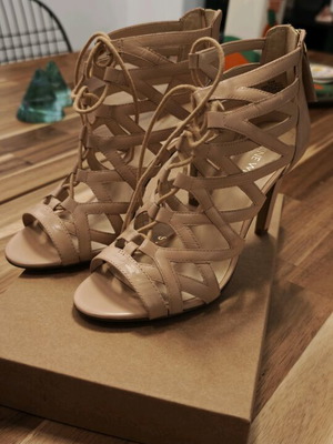 Nine West Πέδιλα δερμάτινα nude σαν καινούργια, μέγεθος 37
