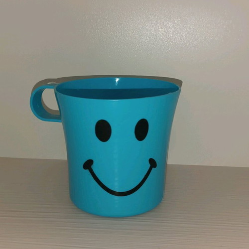 Children's plastic cup unused