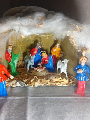 Vintage handmade nativity scene with plastic figures 60s-70s used