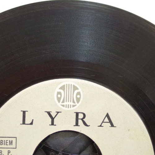 To Gelasto Paidi & Anoixe Ligo To Parathyro 7'' vinyl used, entechno