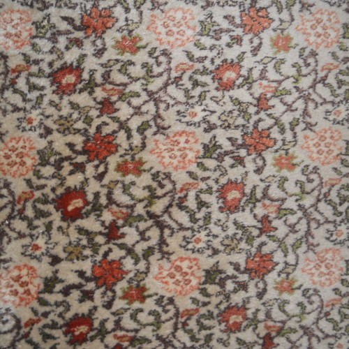 Handmade wool rug like new, 3.26 x 1.96 m, classic design