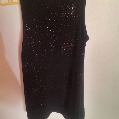 Black sleeveless top with subtle shimmer like new, sizes XS and S
