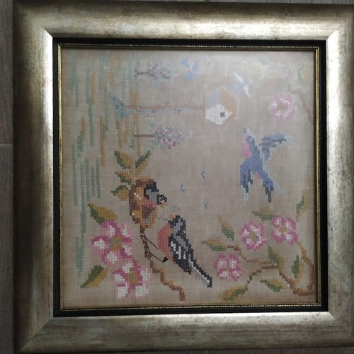 Set of 4 embroidered frames with the 4 seasons in wooden frame like new
