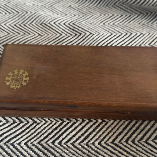Wooden Royal Mint box used for 4 gold coins
