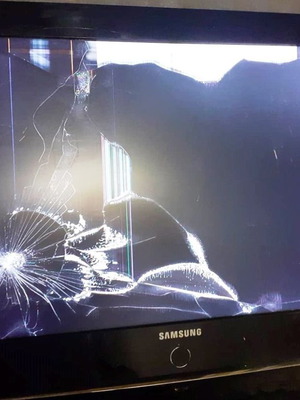 Πλακέτες Samsung 32” μεταχειρισμένες για μοντέλο LE32S86BD με σπασμένη οθόνη