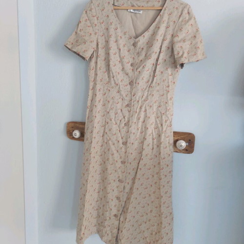 Floral long dress used, size small, romantic style