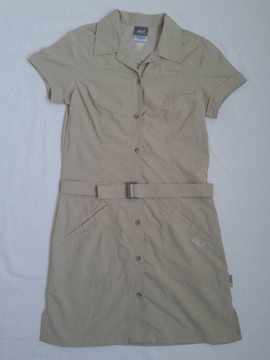 Jack Wolfskin women's hiking dress size 40 / L, beige