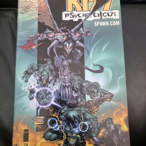 Kiss comic book set with used mousepad